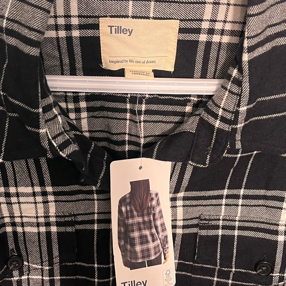 Tilley Black and White Plaid Button Up Jacket/Shirt Flannel NEW with tags Size L - Picture 3 of 7